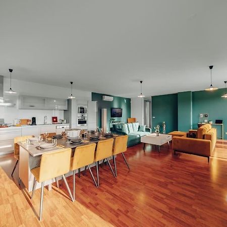 Design 3Bd Apartment Cooking Area In Architect Villa Praha Exteriér fotografie